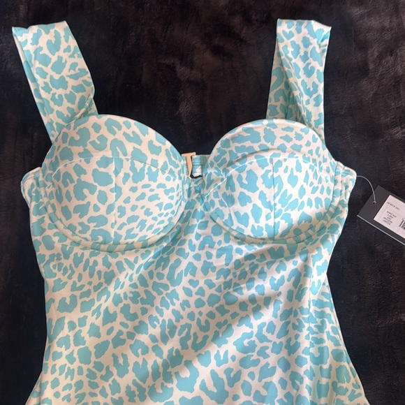 NWT Kate Spade Underwire One Piece bathing suit size S - Picture 4 of 9